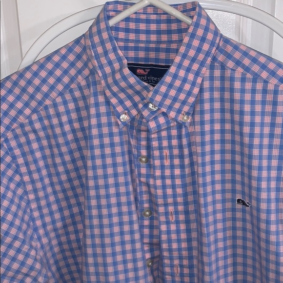 Vineyard Vines Medium Slim Fit Button Down - Picture 1 of 4